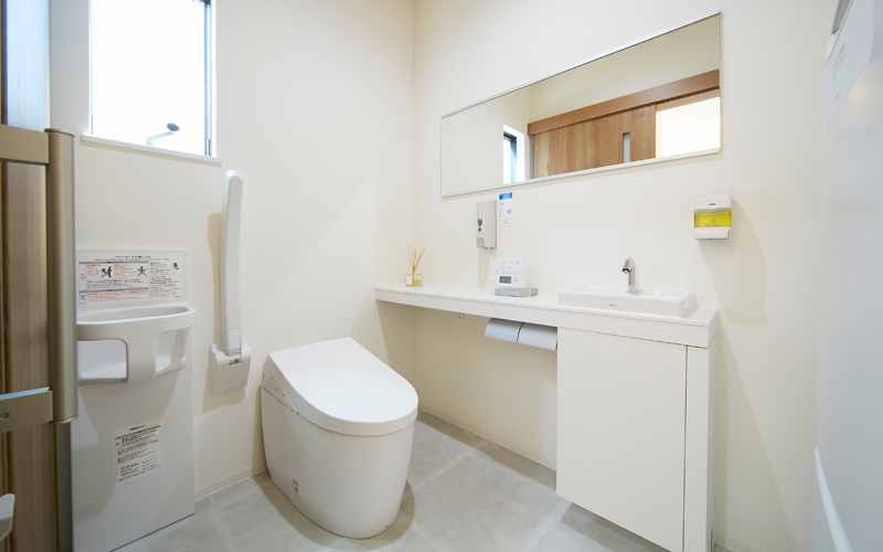 トイレにもお化粧室