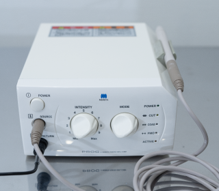 高周波電気メス